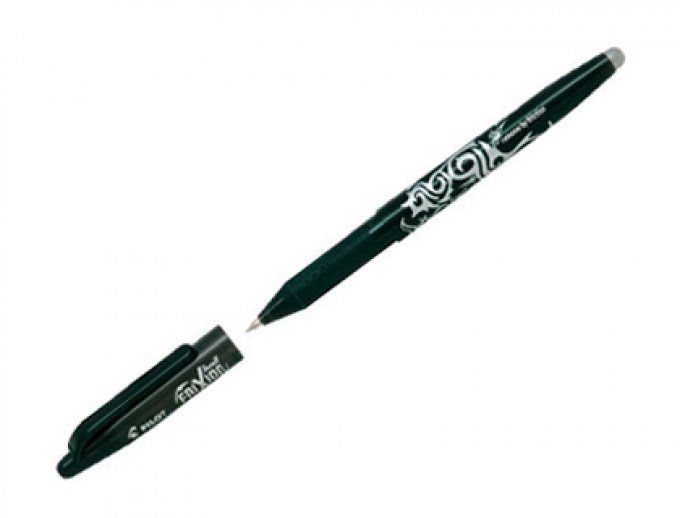 Roller PILOT  frixion ball écriture moyenne 0.5mm encre effaçable grip  rechargeable à capuchon.
